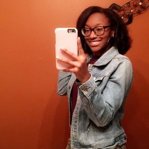 Meet your Posher, Jaylah